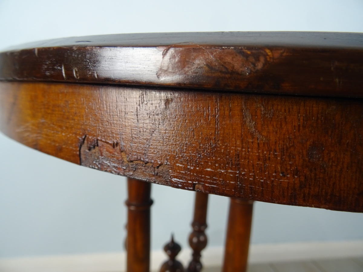 Small Oval Occasional Table